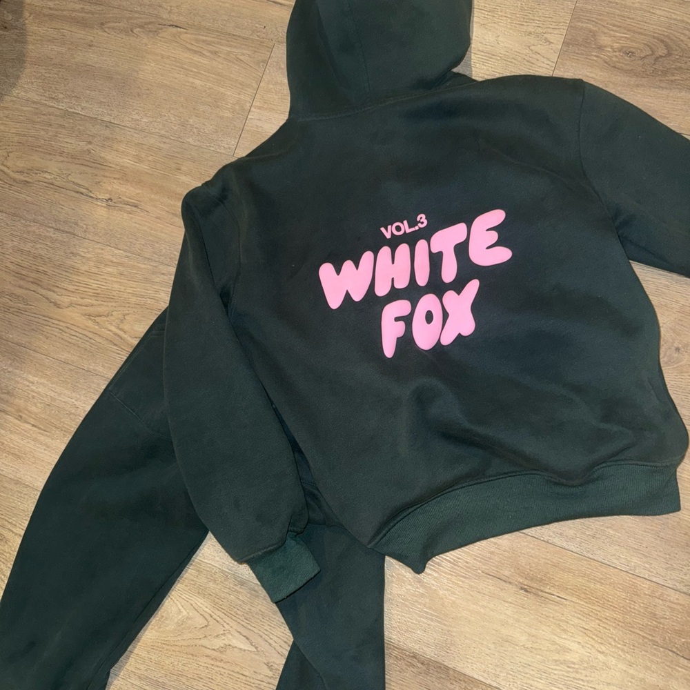 White Fox Boutique Black Lounge Set with Pink Logo